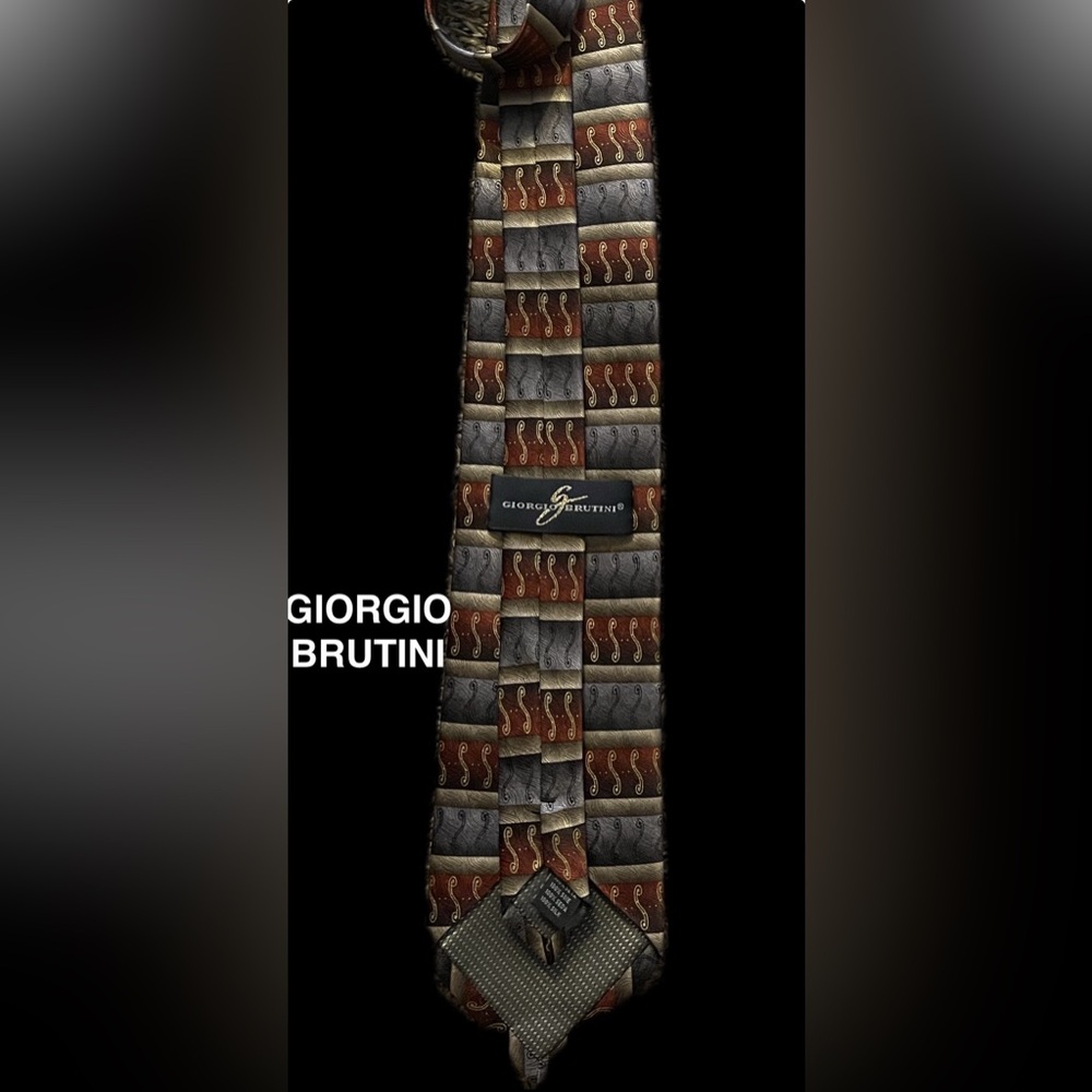 Giorgio Brutini Elegant Blue and Brown Tie